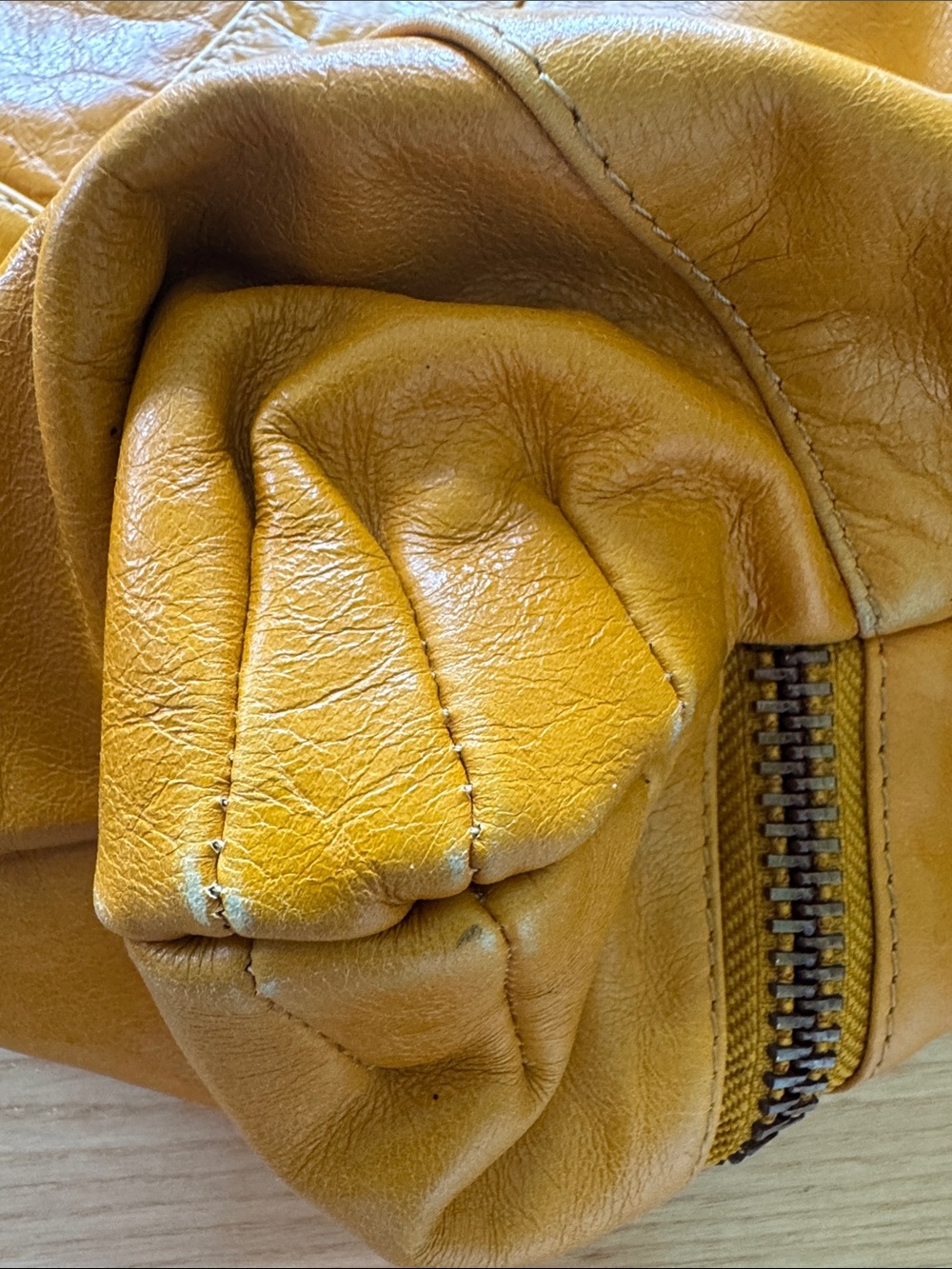 Latico Leather Shoulder Bag Butter Yellow Slouchy Multi Zip Pocket Purse - Picture 10 of 16